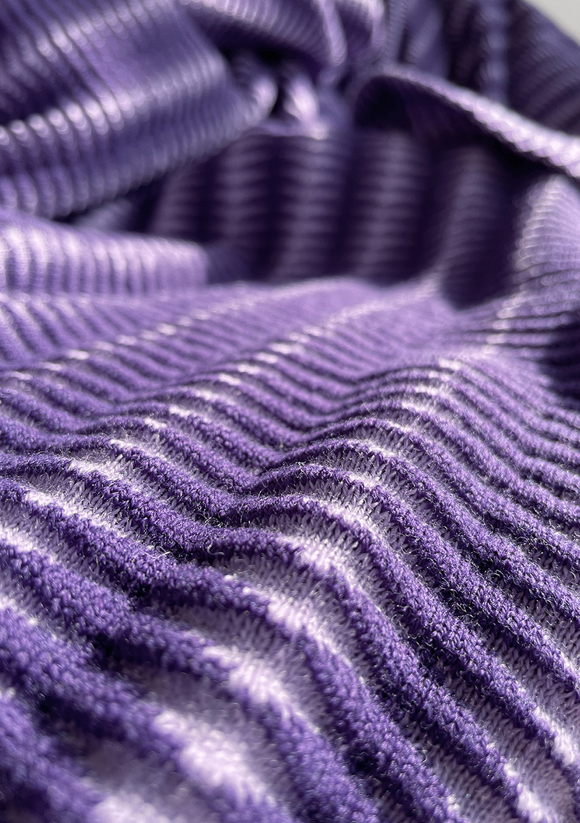 ARMADILLO Purple – La Femme Garniture